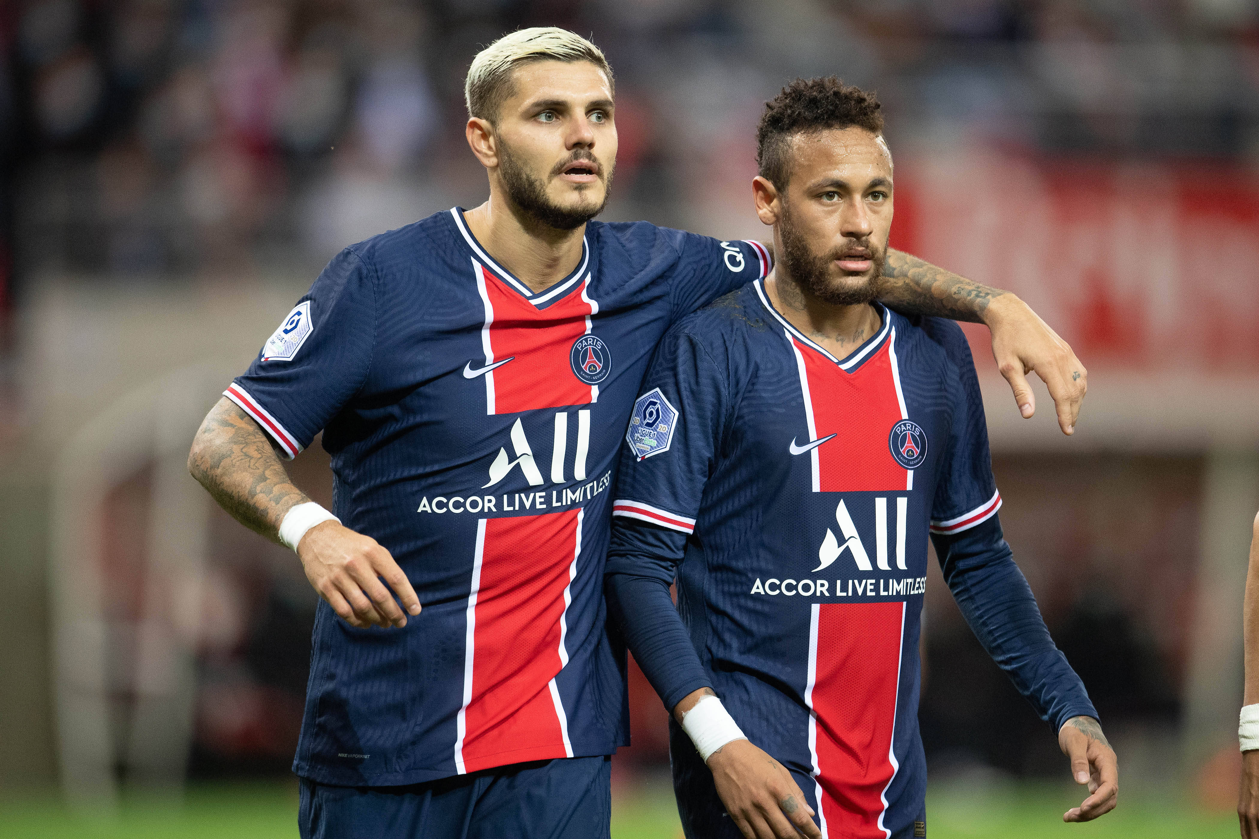 吉格斯：巴萨在2000年曾试图签下我，弗格森爵士让他们滚蛋