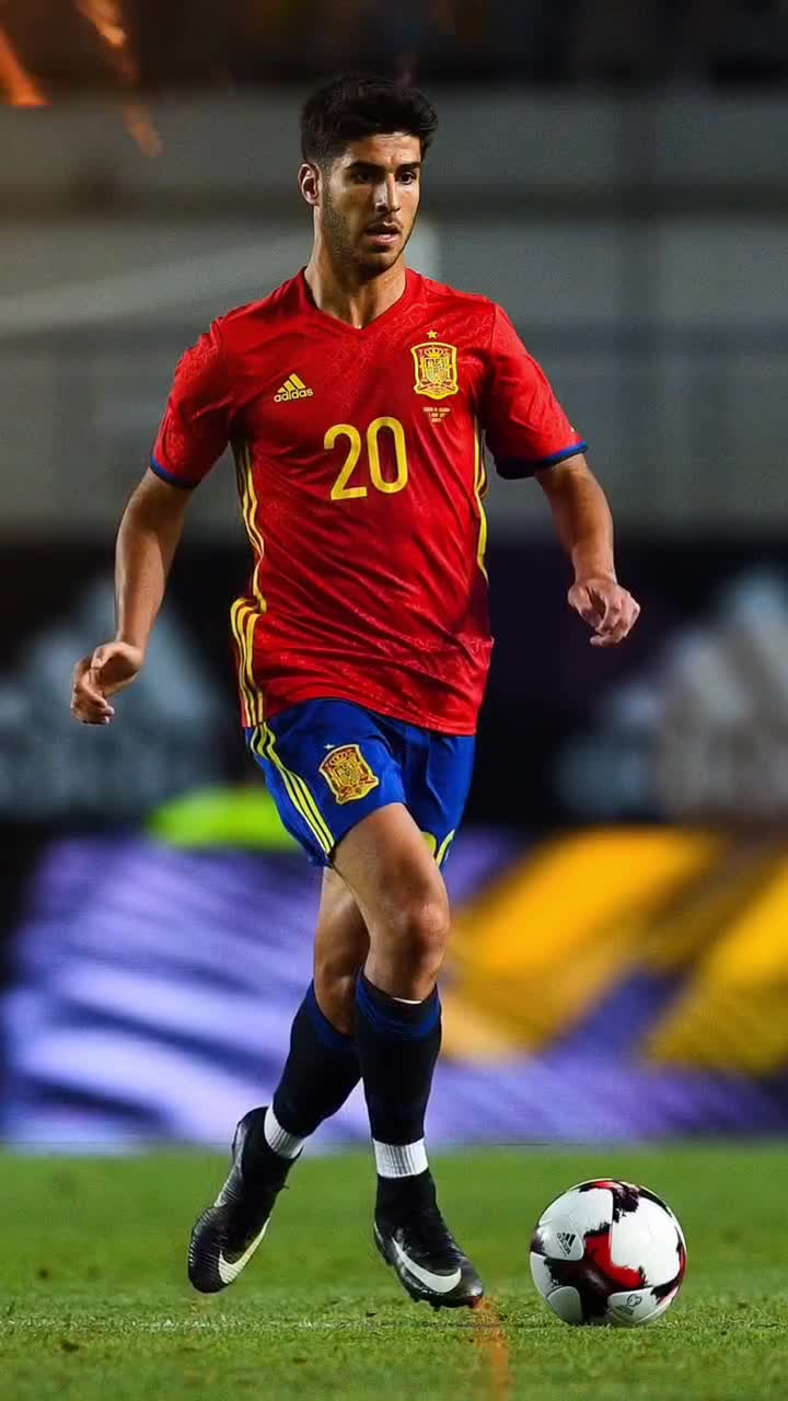 国米2-1凯拉特，劳塔罗两连击破门，奥古斯托远射制胜