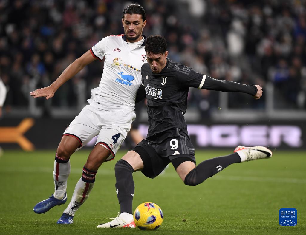 北京半场三分11中8，翟晓川&张才仁同砍11分