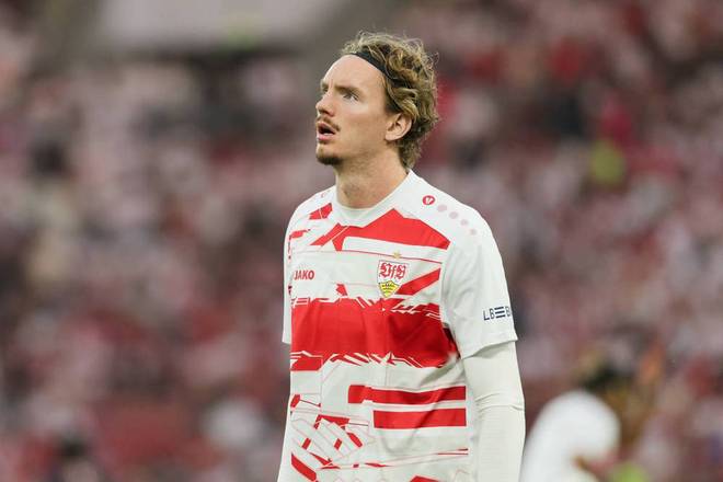 绿帽哥独家：斯洛特帅位告险，部分核心球员对其战术感到困惑