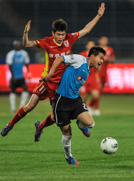 巴顿：很遗憾自己因伤没赶上最后几轮比赛，朋友们明年见