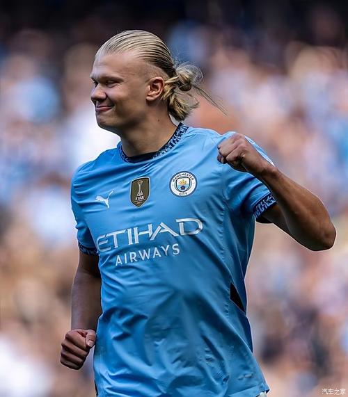 高诗岩跟克里斯连着两场视觉冲击力非常炸裂的配合，看着太爽了