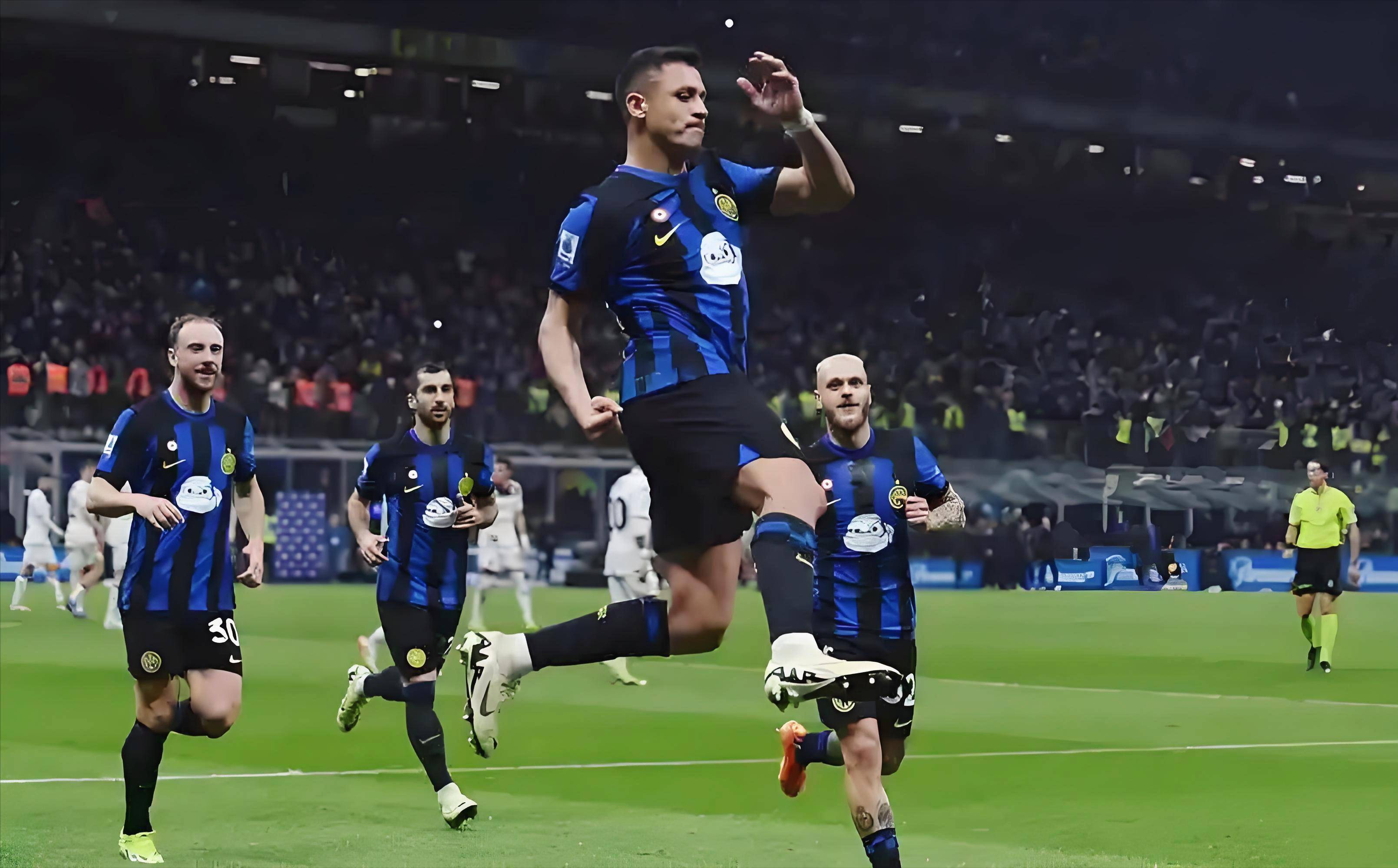 ATP年终总决赛｜阿尔卡拉斯又赢一次！提前锁定年终世界第一