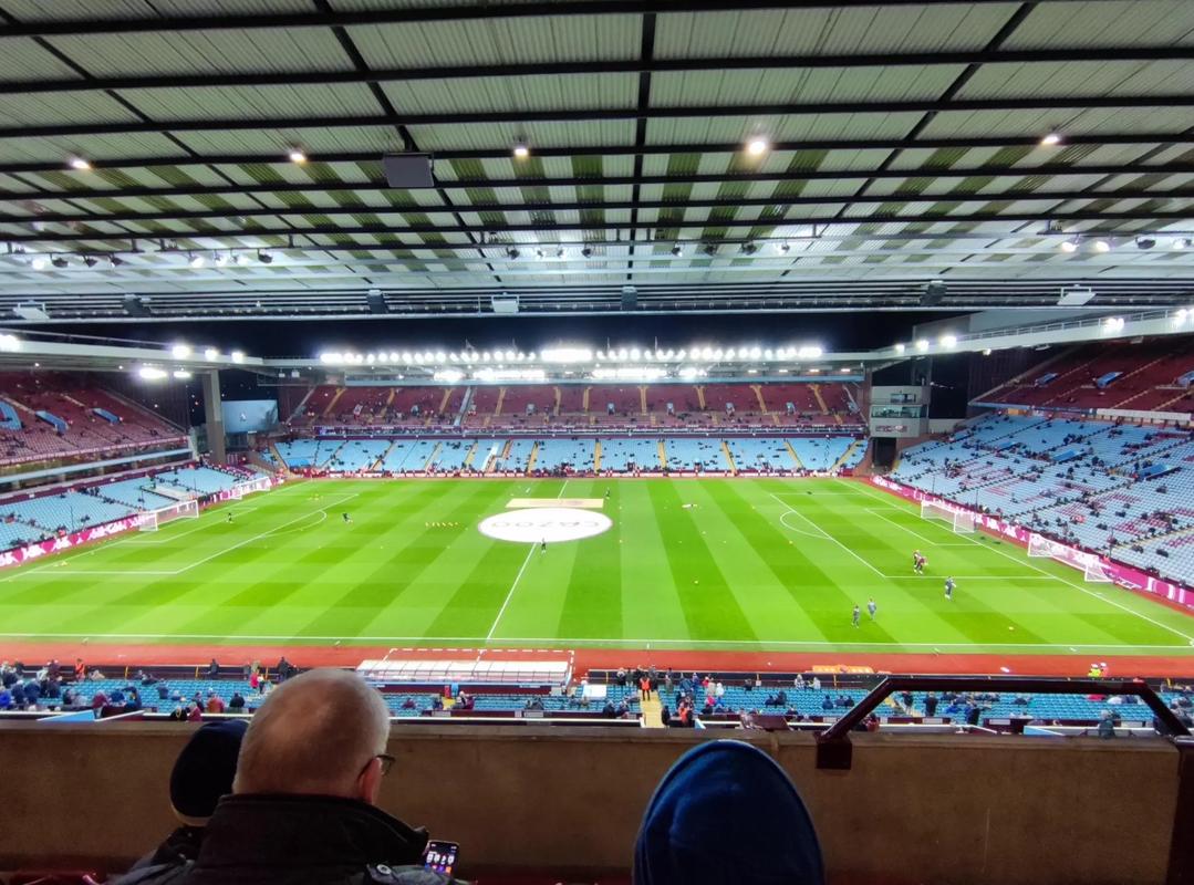 裤袜：C罗和姆巴佩的不同？C罗求胜欲更强；我可能38或39岁退役