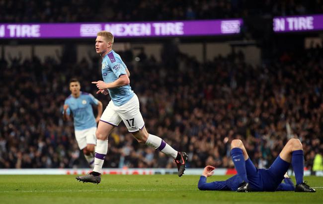 曼联计划打破转会纪录，签下埃利奥特·安德森和马特塔，争夺关键球员。